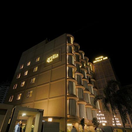 Artilla Inn 阿穆达巴 外观 照片