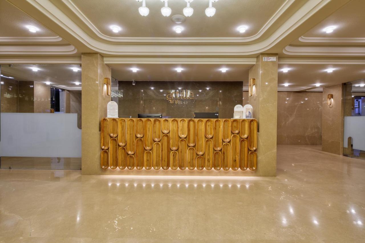 Artilla Inn 阿穆达巴 外观 照片