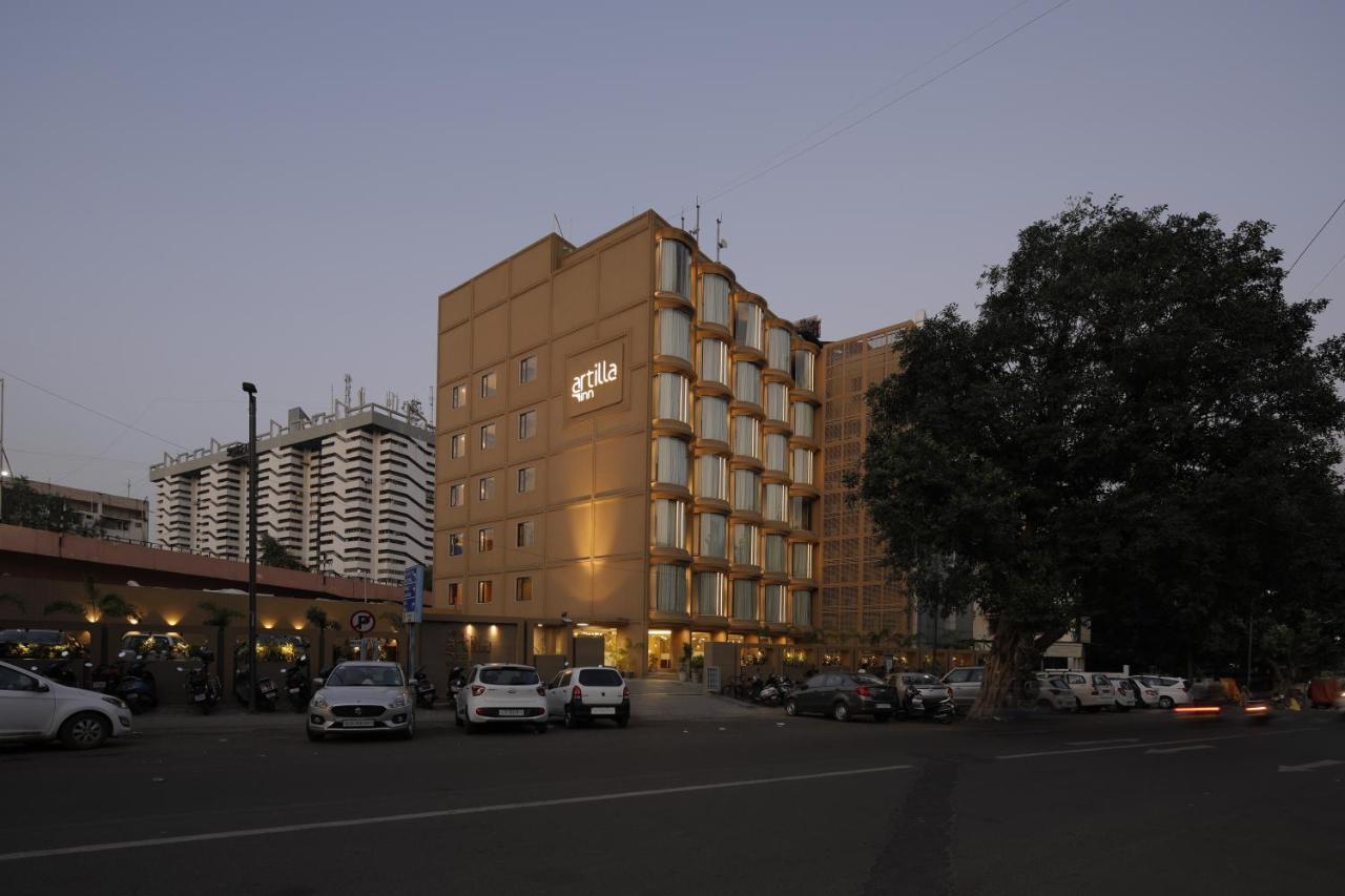 Artilla Inn 阿穆达巴 外观 照片