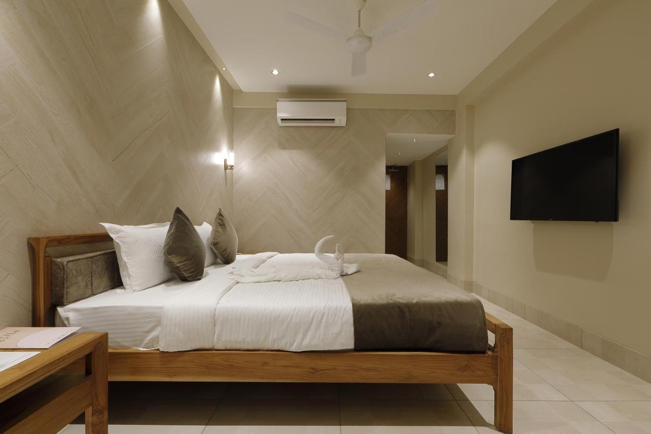 Artilla Inn 阿穆达巴 外观 照片